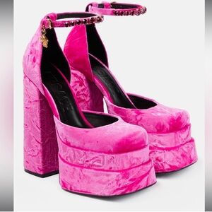 VERSACE Medusa Aevitas Velvet Platform Pump Pink